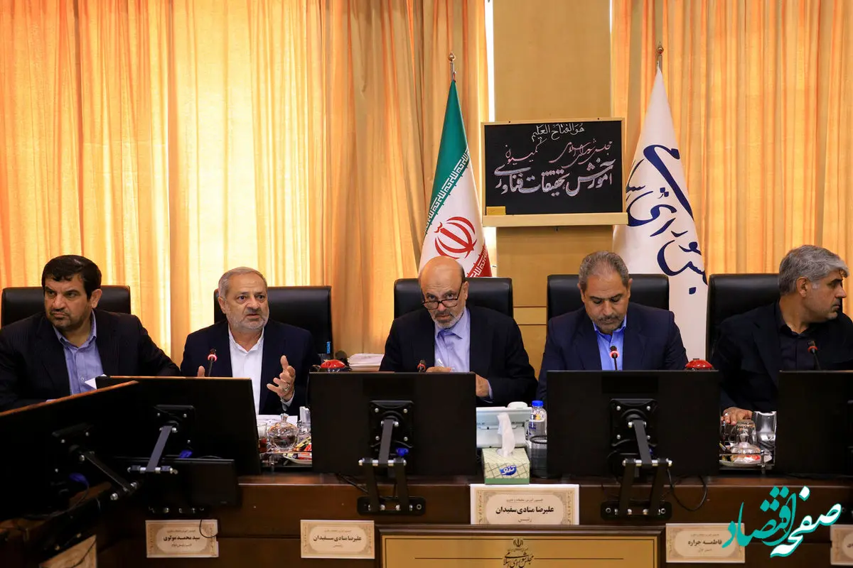 تصویب قطعی قرارداد کار معین برای ۲۳ هزار معلم حق التدریس آزاد از مهرماه