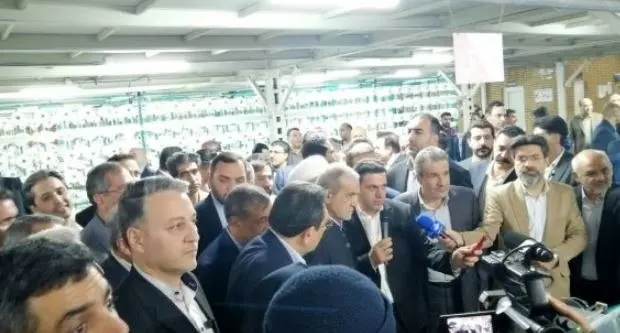 گزارش مدیرعامل سازمان صنایع کوچک و شهرکهای صنعتی ایران به رئیس جمهور در بازدید از شهرک صنعتی قرچک