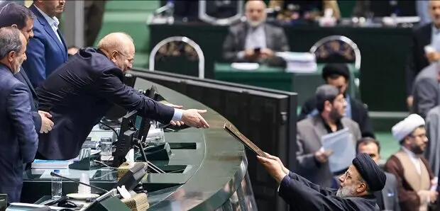 جزئیات اطلاعیه سازمان برنامه و بودجه در پی مخالفت مجلس با کلیات لایحه بودجه ۱۴۰۳ کل کشور 