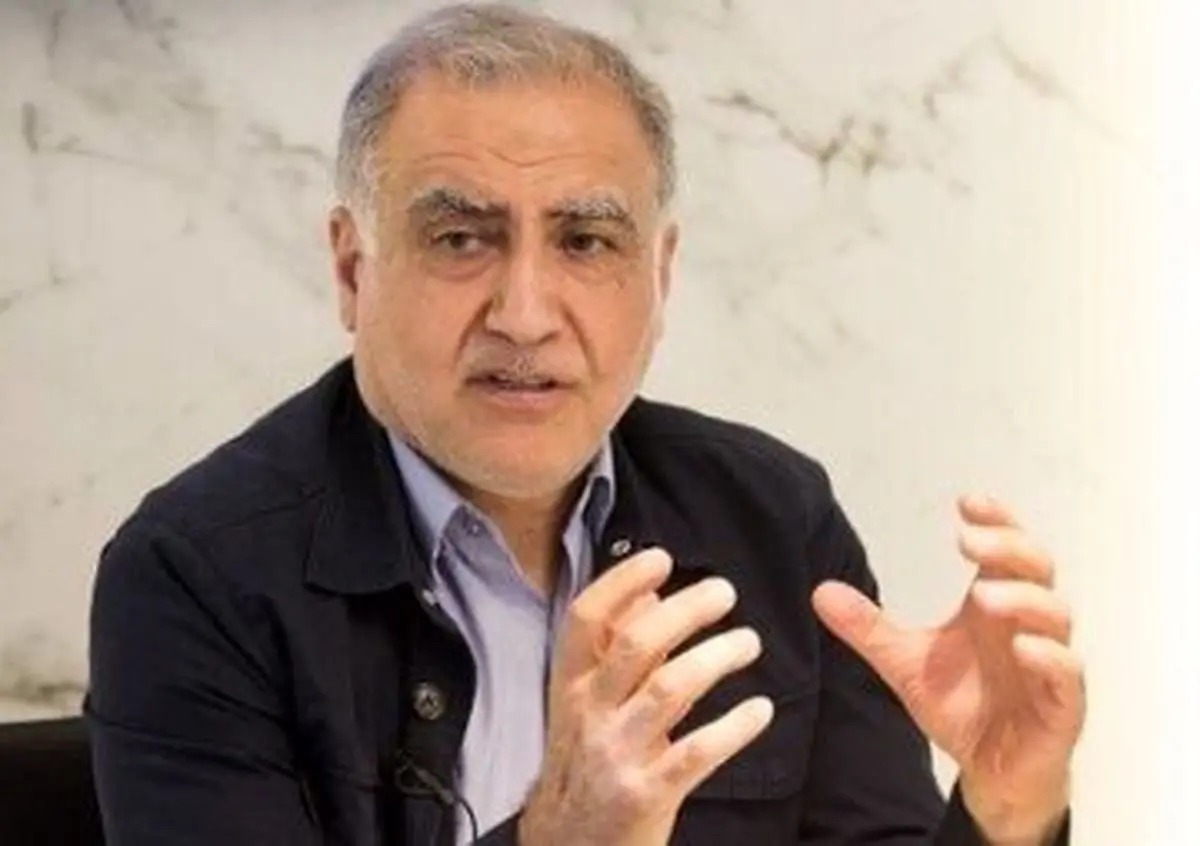 افشاگری یک نماینده مجلس از امضا کردن قرارداد ۳۰۰
ماشین شاسی بلند نمایندگان توسط دو دخترجوان!