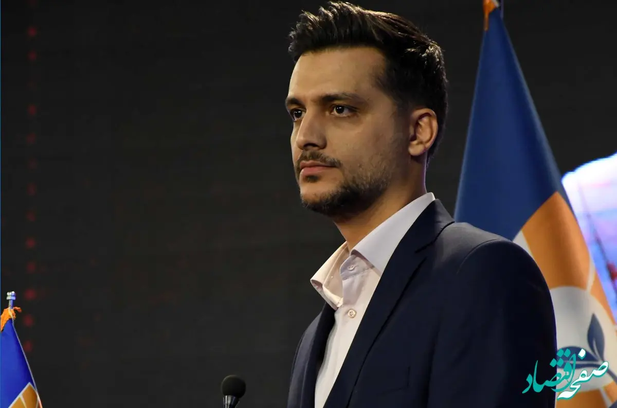 روابط عمومی رابطه دوسویه‌ای بین جامعه و یک صنعت ایجاد می‌کند