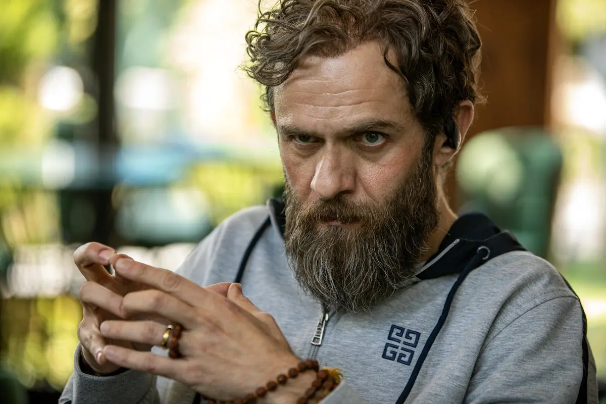 خلاصه داستان سریال ازازیل قسمت ۴ + دانلود سریال ازازیل قسمت ۴