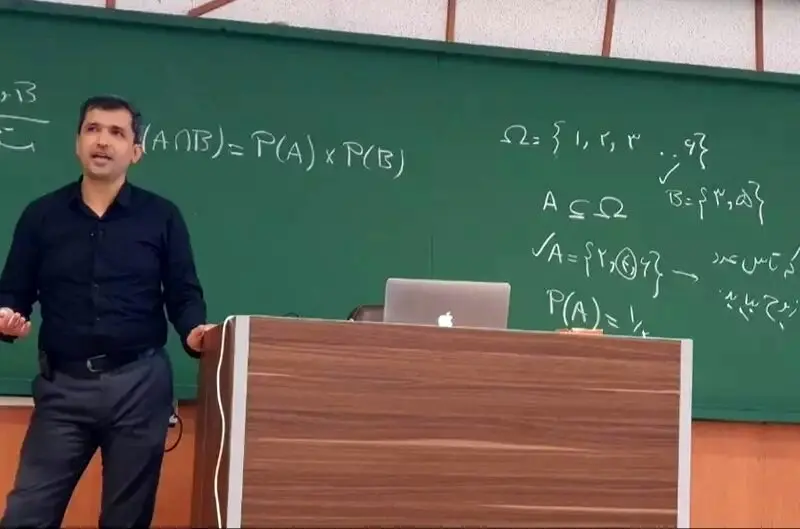 مناظره‌ای میان دکتر شریفی زارچی و طرف مقابل در تلویزیون ترتیب دهند | سیه‌روی شود هر که در او غش باشد