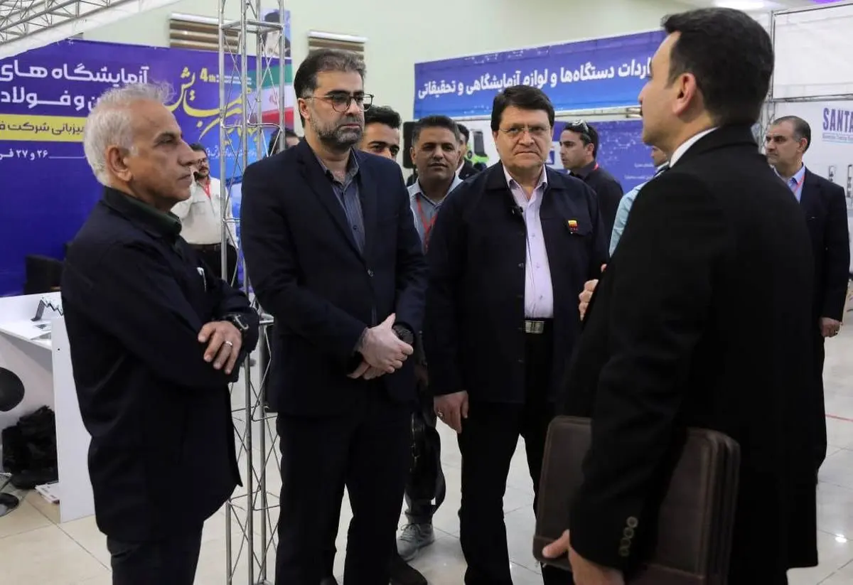 نخستین نمایشگاه آزمایشگاه‌ها همراه با ارائه مقالات و طرح‌های بهبود زنجیره معدن و فولاد