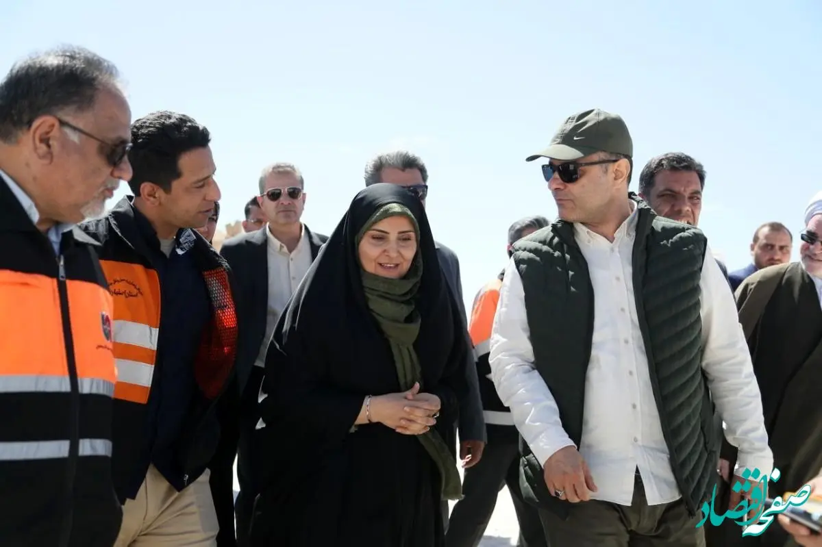 ظرفیت مجتمع پتاس خور و بیابانک برای تبدیل شدن به قطب‌ گردشگری کشور