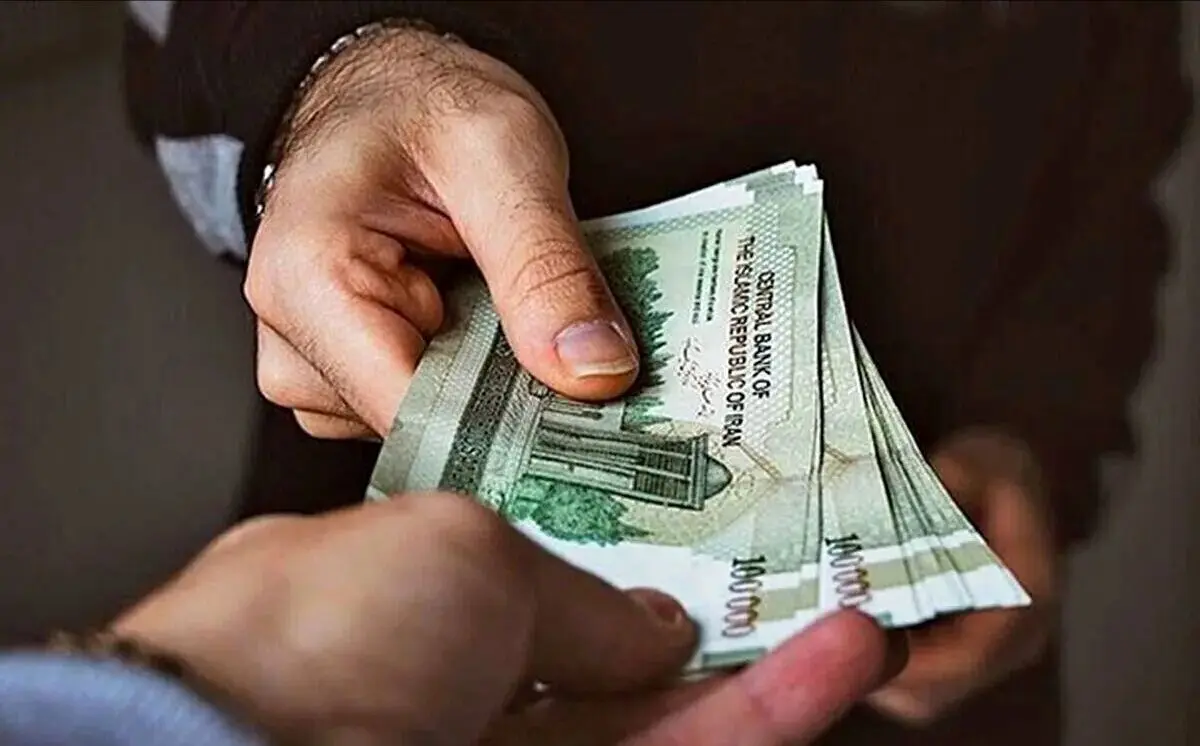 حکایت ماجرای عجیب پرداخت ۱۴ میلیون تومانی به کارمندان دولت چیست؟
