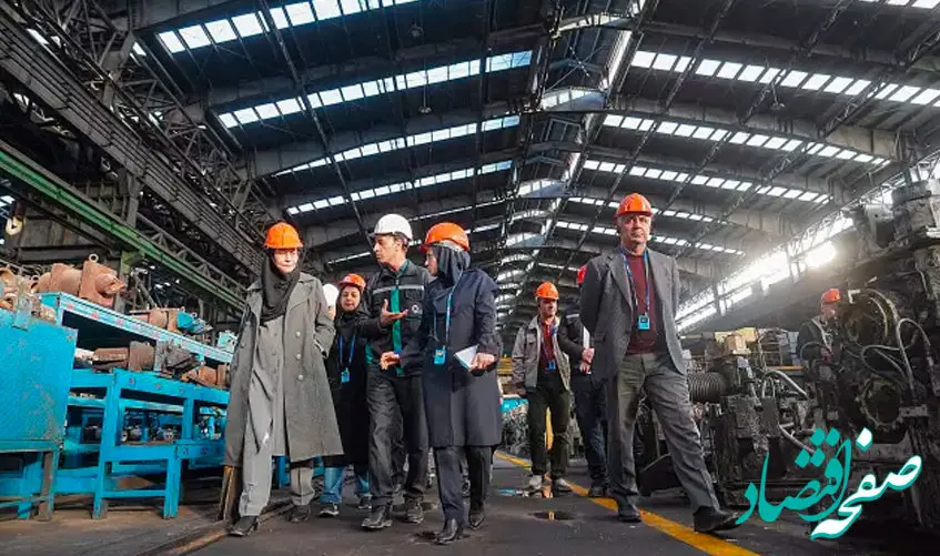 بازدید مدیرکل حفاظت محیط زیست استان اصفهان از فولاد کویر

