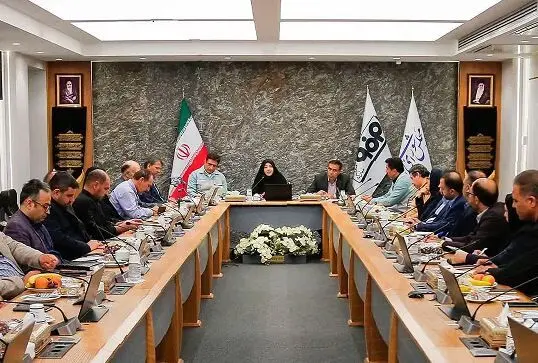 راه‌اندازی ۳۰۰۰ سامانه خورشیدی ۵ کیلوواتی در شهرستان مبارکه به همت فولاد مبارکه