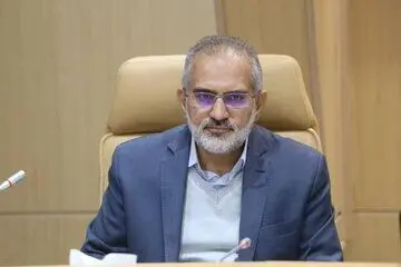 دولت رئیسی با افزایش ۲۰ درصدی حقوق کارمندان مخالفت می کند