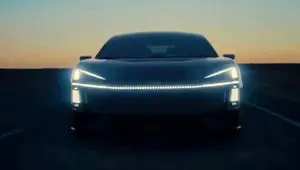 ورود تویوتا به دنیای برقی با مدل جدید کرولا | خودروبازان بخوانند