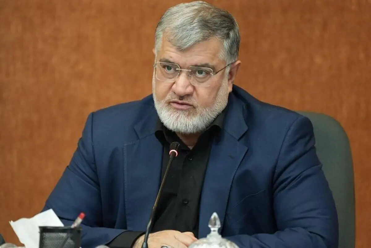 استاندار تهران جزئیات محدودیت‌های ترافیکی، اسکان زائران و برنامه مراسم تشییع رهبر شهید را اعلام کرد