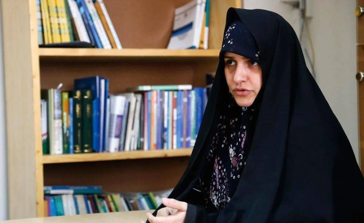 کیهان با این حرف به شایعه دخالت همسر رئیس جمهور در امور دولت برخی ها رو به فنا برد
