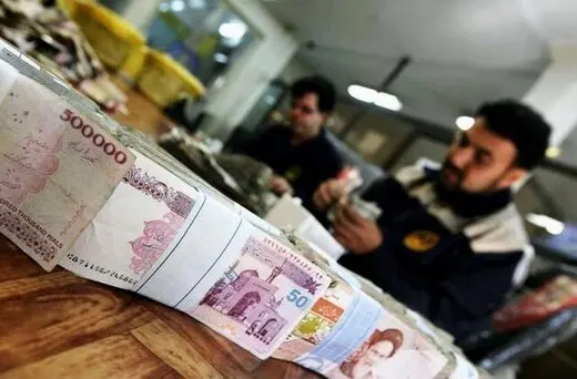 اعلام کف و سقف عیدی کارگران / کدام کارگران عیدی نمی گیرند ؟