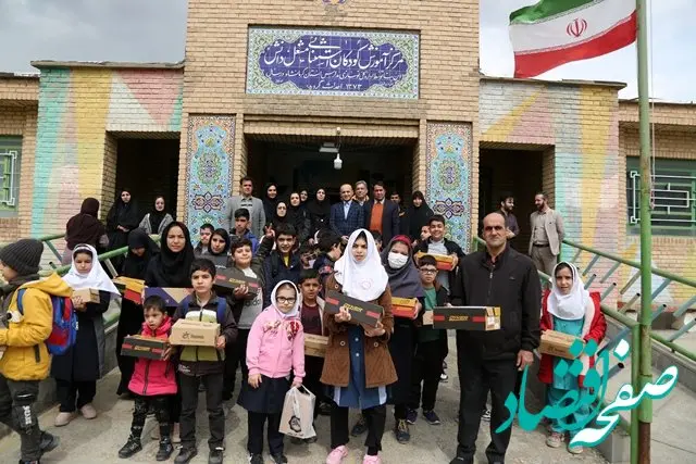 دیدار مدیرعامل پتروشیمی کرمانشاه با دانش آموزان و مسئولین مدرسه استثنایی مشعل دانش شهرستان هرسین