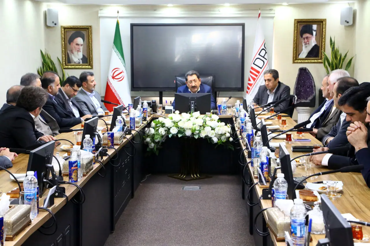 تاکید بر ”پروژه های ایجادی“ و ”فعال کردن محدوده های معدنی“ از سوی ایمیدرو/ اهمیت نقش ایمیدرو در تحقق استقلال اقتصادی و افزایش تولید ناخالص داخلی