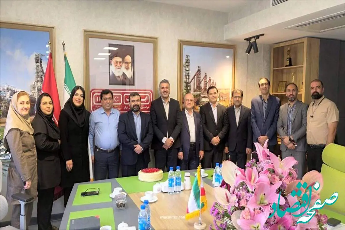 گرامیداشت روز روابط عمومی در ایریتک؛ تأکید بر برند بوک و تقویت ارتباطات سازمانی