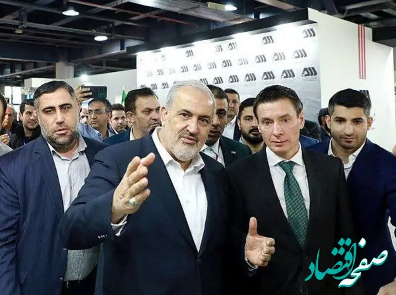  بازدید وزیر صمت از غرفه گل‌گهر در نمایشگاه اورآسیا