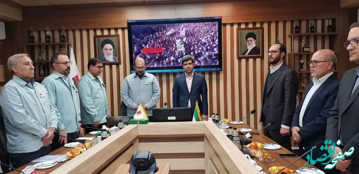 برای رشد و‌ توسعه کشور‌ باید از شرکت های پیشران حمایت کنیم