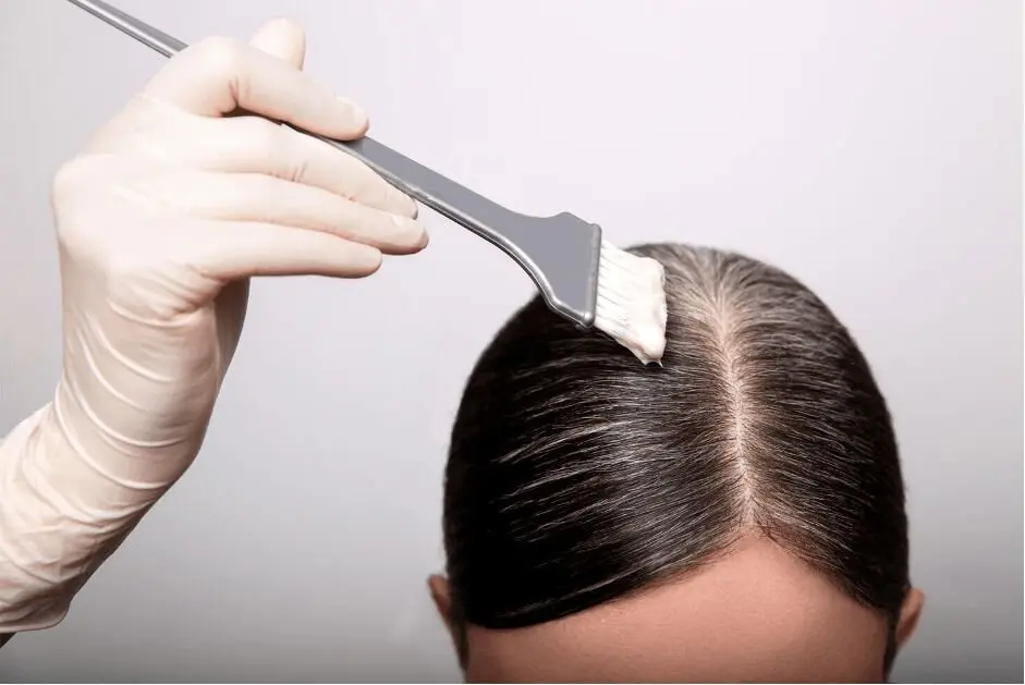 عوارض جدی رنگ کردن مکرر مو