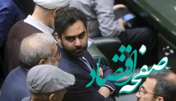 انتقاد ثابتی از اظهارات پزشکیان در نشست خبری