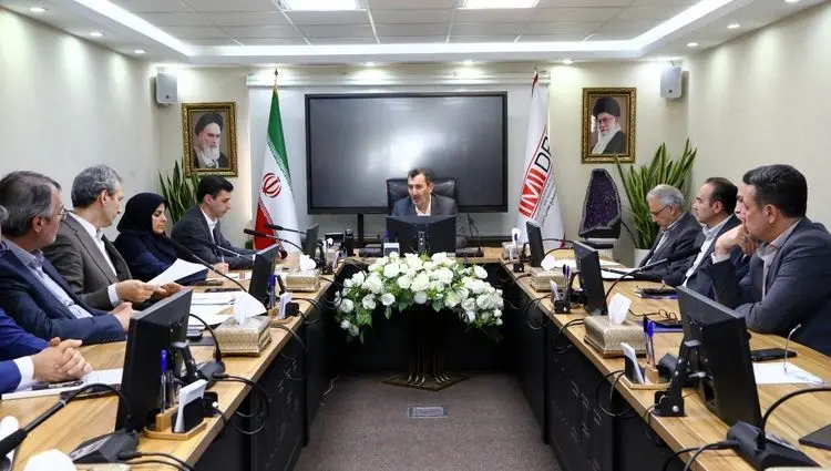 تاکید سمیعی نژاد بر تامین مالی فولاد آرتاویل توسط سهامداران