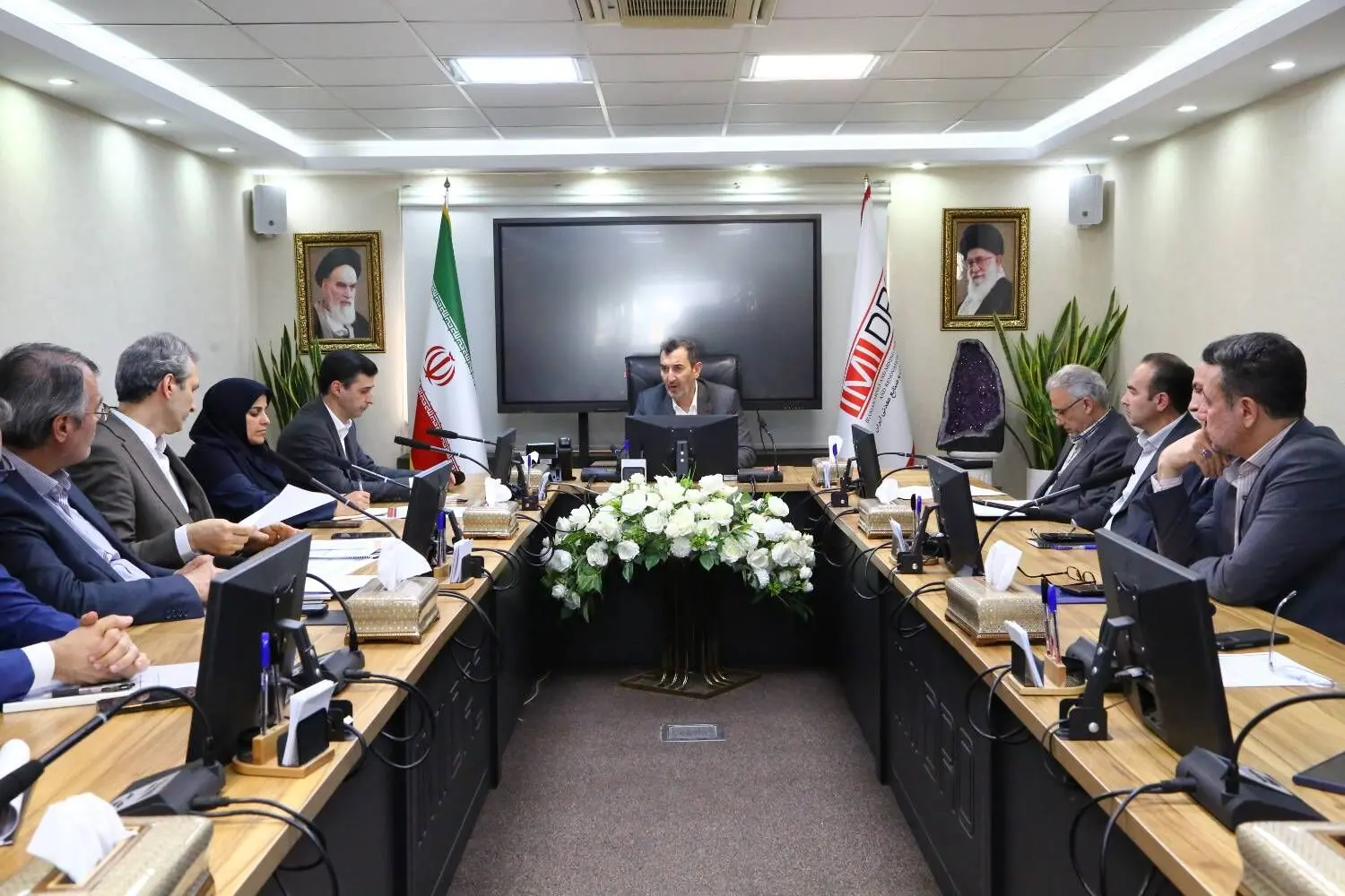 تاکید سمیعی نژاد بر تامین مالی فولاد آرتاویل توسط سهامداران