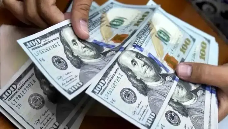 اگر توافق نشود قیمت دلار ۱۰۵ هزار تومان می شود! 