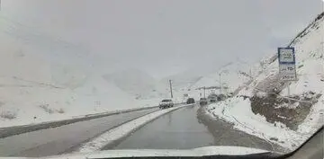 فوری / هشدار جدی پلیس به رانندگان؛ احتمال ریزش سنگ و بهمن در این جاده