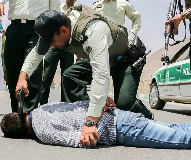 حمله خودروی حامل اتباع افغانی غیرمجاز به پلیس | چند نفر کشته شد؟ 