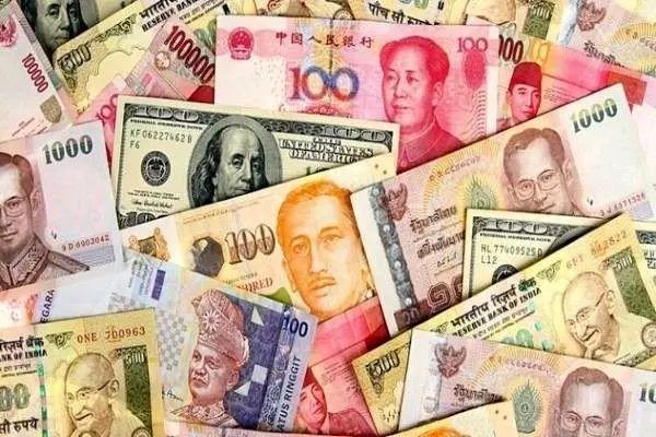 جدیدترین قیمت دلار و انواع ارز امروز دوشنبه ۱۳ بهمن