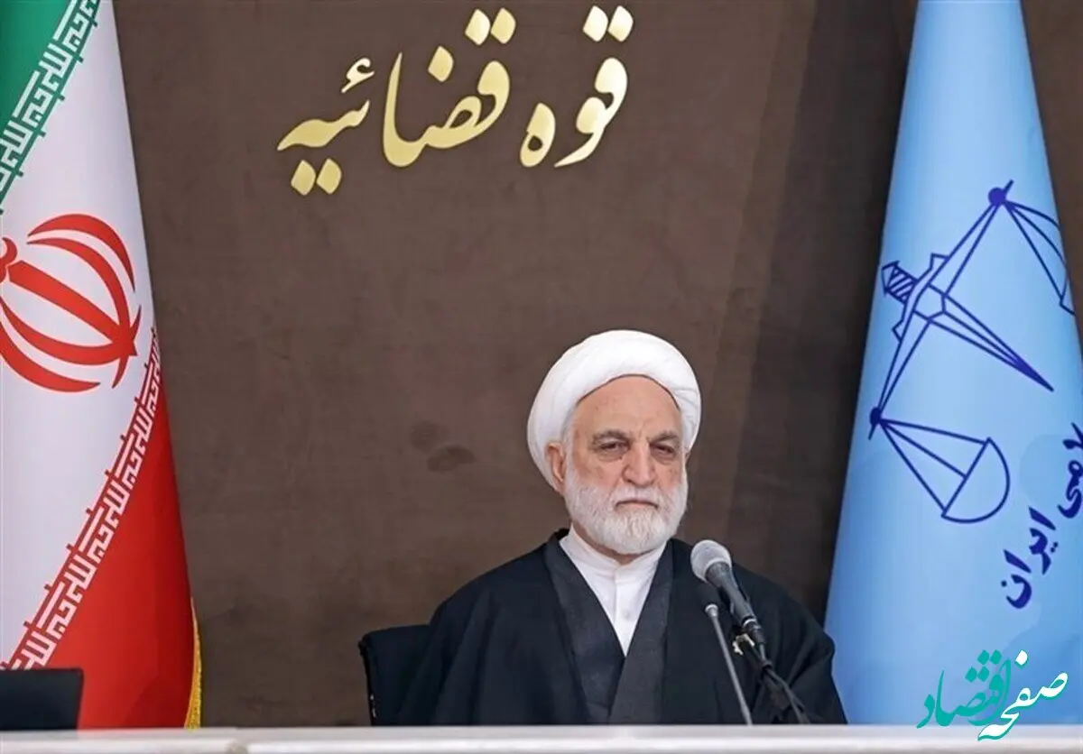 در ساختار مدون و منظم جمهوری اسلامی خلل و بن بستی وجود ندارد