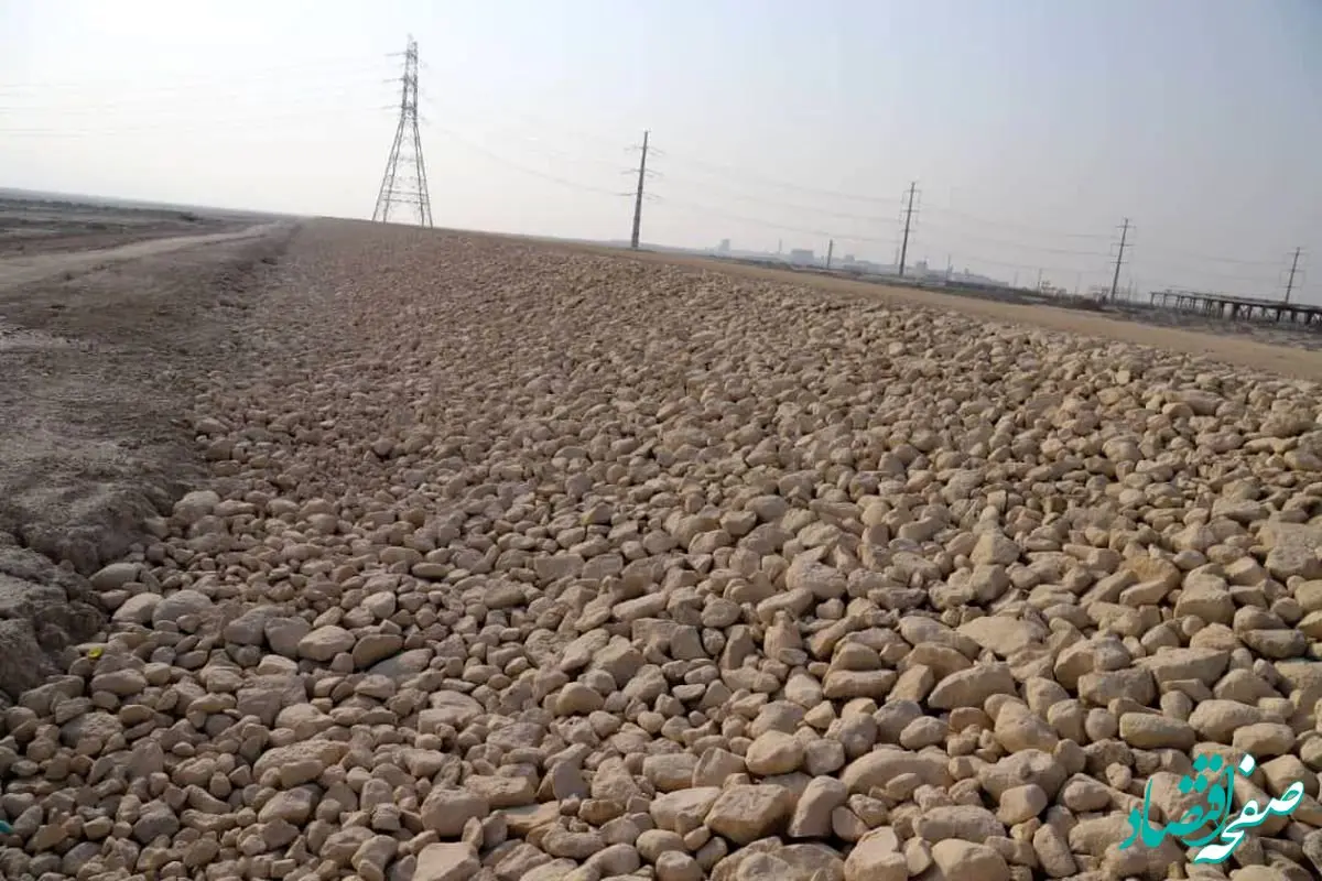 بهره‌برداری از فاز دوم سیل‌بند خاکی در منطقه ویژه اقتصادی لامرد