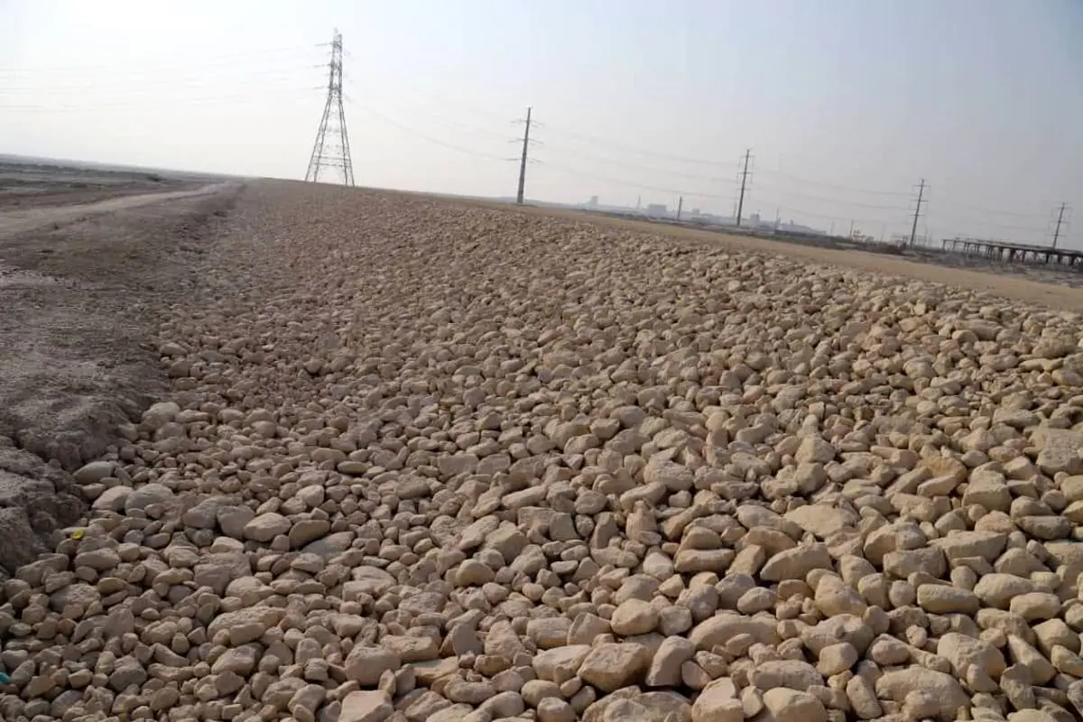 بهره‌برداری از فاز دوم سیل‌بند خاکی در منطقه ویژه اقتصادی لامرد