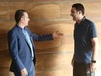 با وساطت دبیر ، نکونام و خطیر باهم آشتی کردند