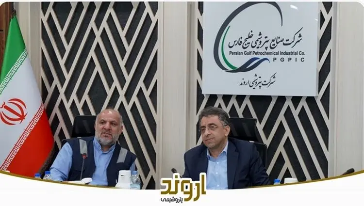 بازدید معاون مدیرعامل هلدینگ خلیج فارس و هیات همراه از پروژه های شرکت پتروشیمی اروند