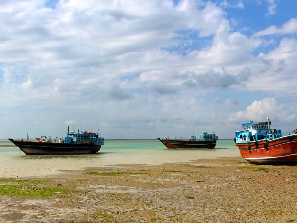 زمان بازپس گیری سه جزیره ایرانی از امارات فرا رسیده است + اسامی جزایر