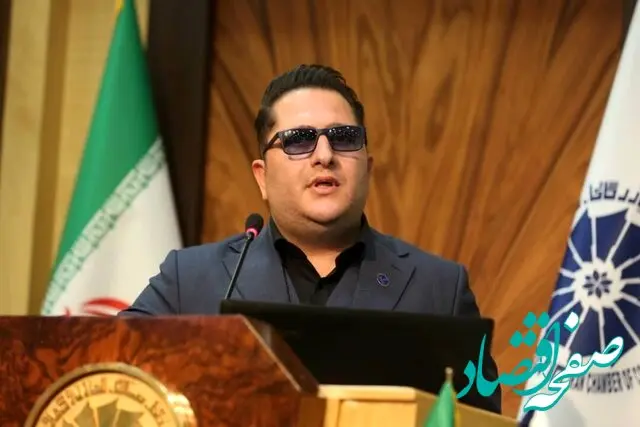 اسپانسر استقلال موبایل‌ها را از فروشندگان داخلی تهیه می‌کند