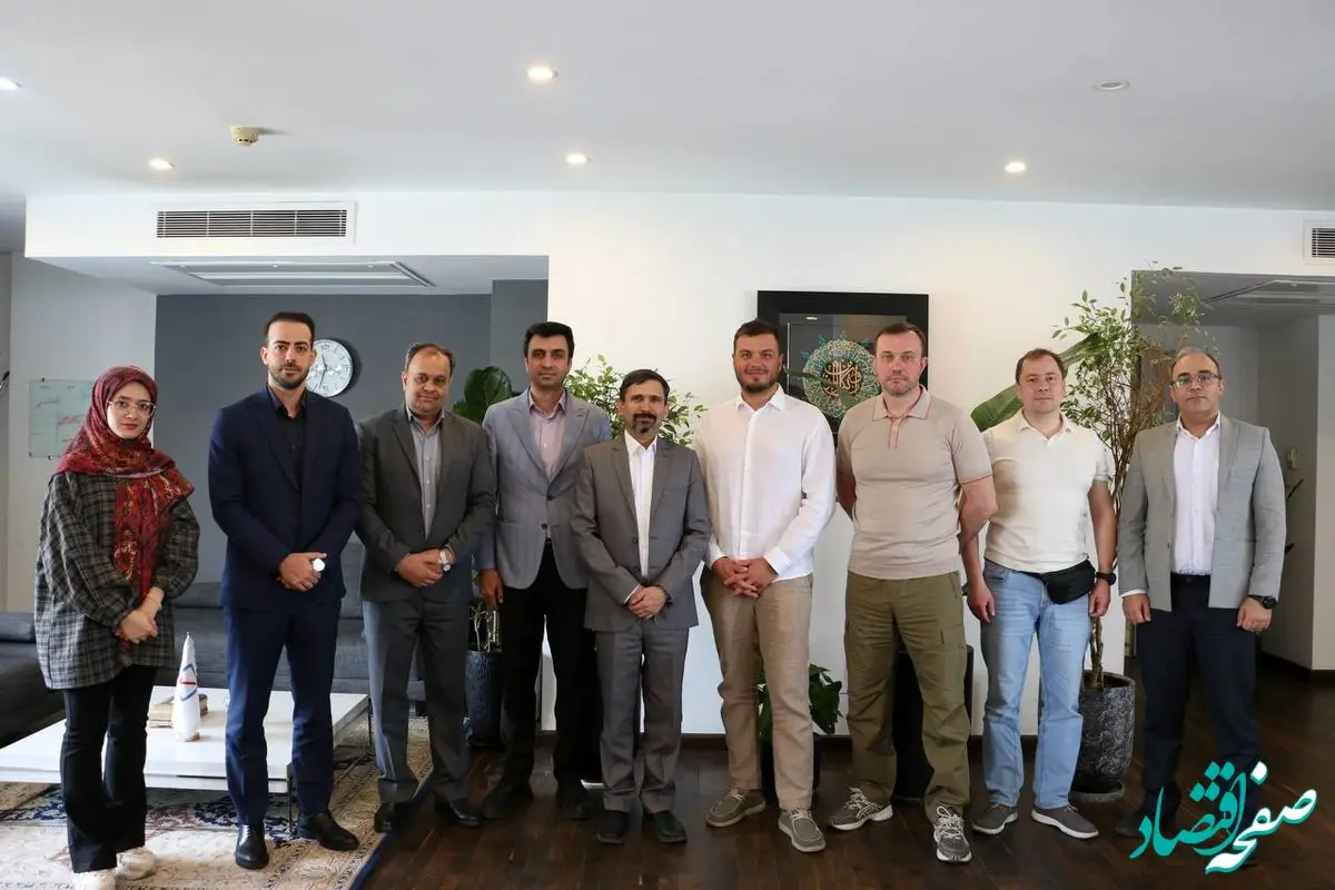 دیدار مدیرعامل بیمه رازی با شرکت روسی F6