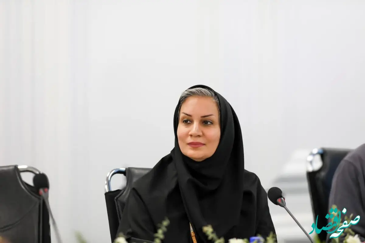 در دوره جدید مدیریتی در پتروشیمی هنگام، اولین مدیر زن در سمت رئیس فروش منصوب شد