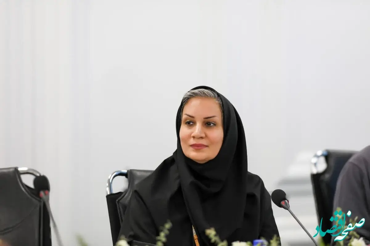 در دوره جدید مدیریتی در پتروشیمی هنگام، اولین مدیر زن در سمت رئیس فروش منصوب شد