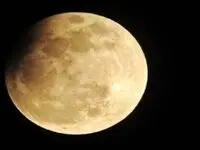 ماه گرفتگی امشب را ببینید !