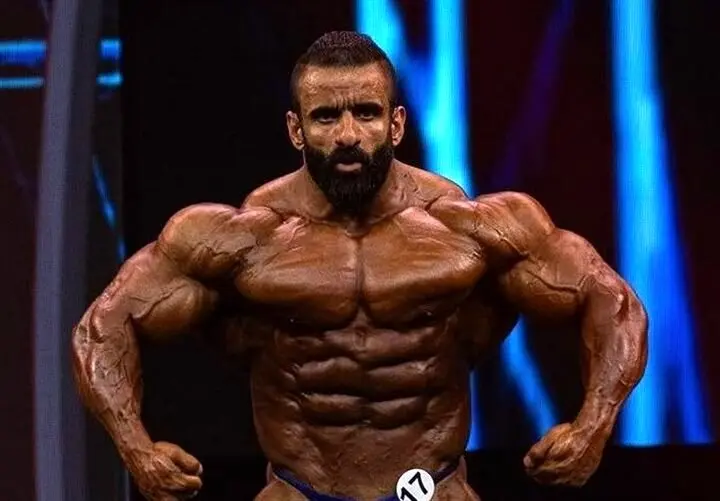 سرقت شرم آور از هادی ! ؛ شرمنده شما ، آقای المپیا ! 