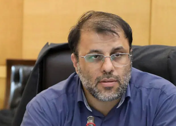 تیم اقتصادی دولت از انسجام برای مدیریت بازار ارز برخوردار نیست