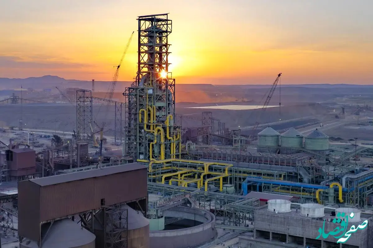 رشد ۳۲درصدی تولید و رشد ۳۰درصدی فروش در شرکت توسعه آهن و فولاد گل‌گهر