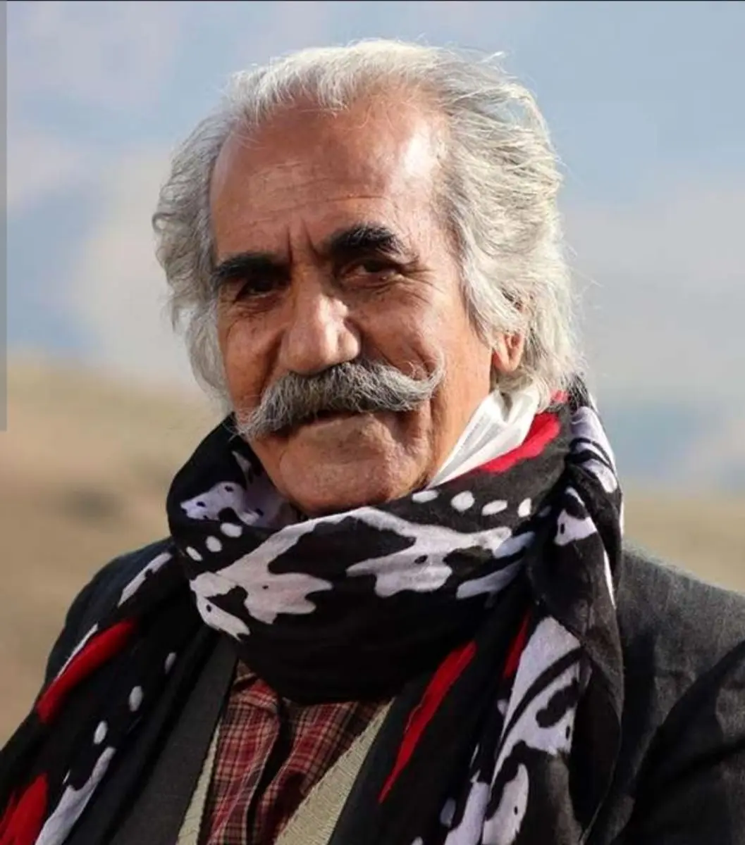 عمو کاووس سریال نون خ در کنار پسر خوشتیپش / بیوگرافی ماشاالله وروایی 