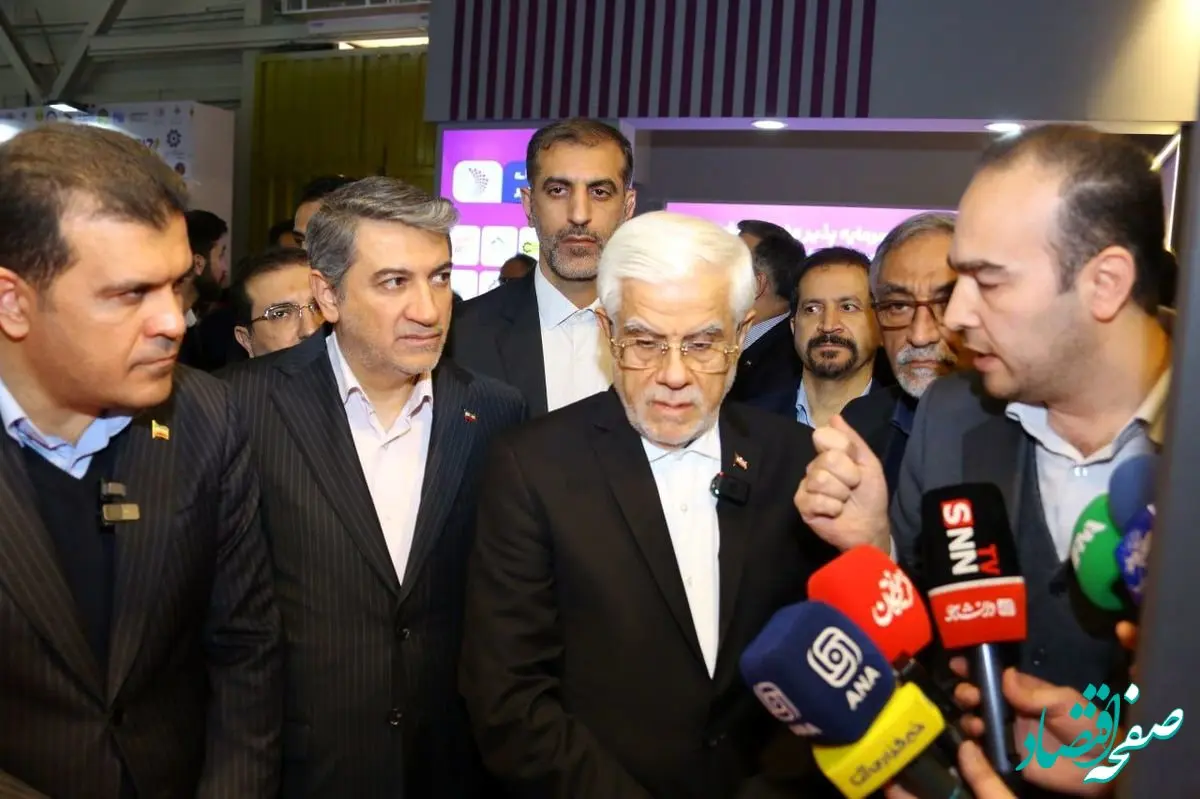 حضور دکتر محمدرضا عارف، معاون اول رئیس جمهور در غرفه ایمیدرو- نمایشگاه تقاضای ساخت و تولید ایرانی (تستا)