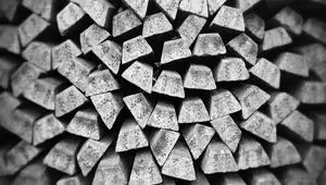 پیش بینی قیمت نقره در سال ۱۴۰۵ | نقره گران می شود؟ 