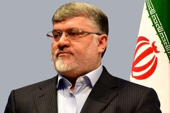 استاندار تهران: از خریدهای غیرضروری اجتناب کنید
