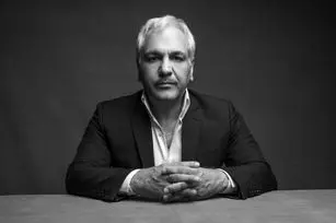 مهران مدیری به جمع بازیگران سریال «ریمنی» پیوست