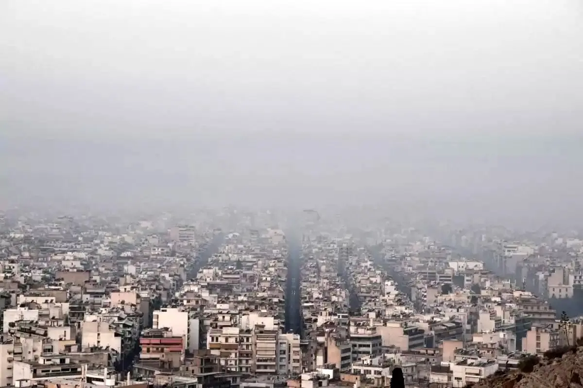 آخرین خبر از افزایش آلودگی هوای کلانشهرها تا پنجشنبه/بارش برف در نوار غربی کشور از جمعه